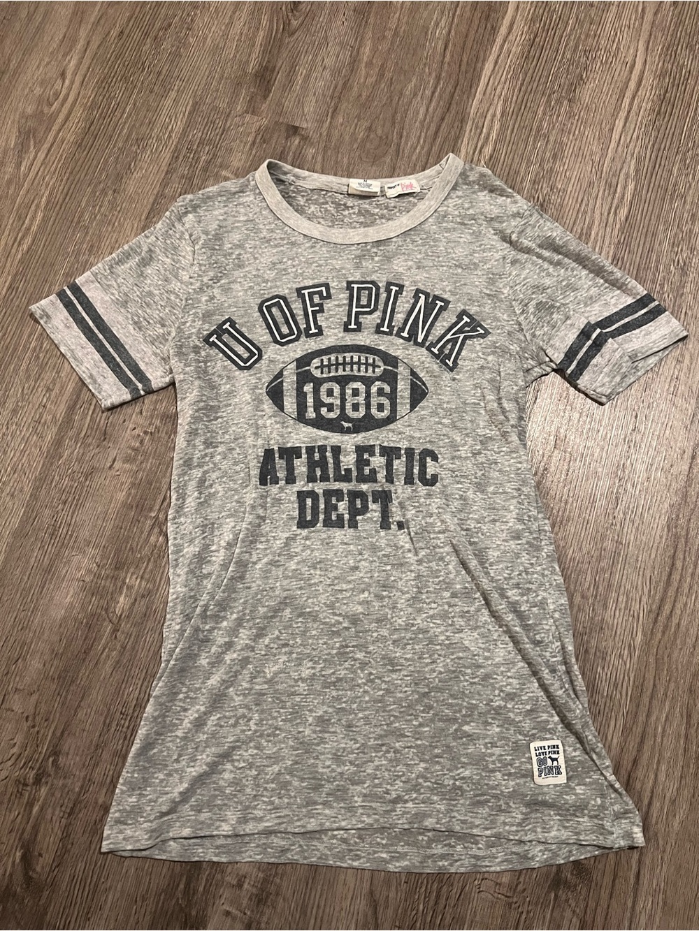 Victoria's Secret PINK RARE 2000 Heather Gray Tee with U Of Pink Football Logo